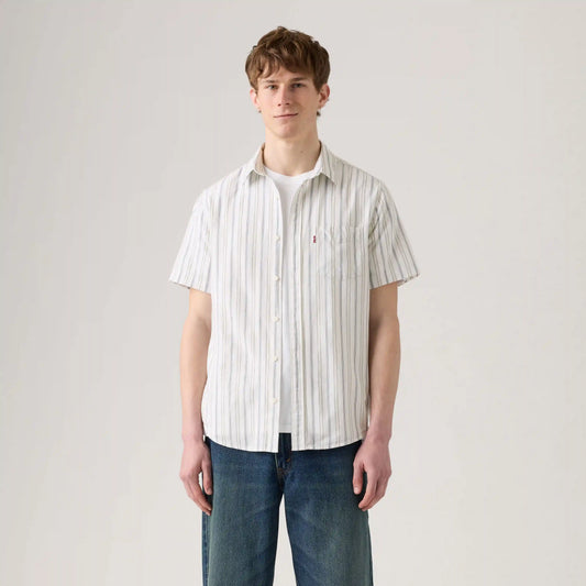 Short-Sleeve Classic One Pocket Standard Fit Shirt