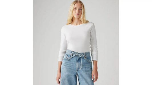 Essential Long Sleeve T-Shirt