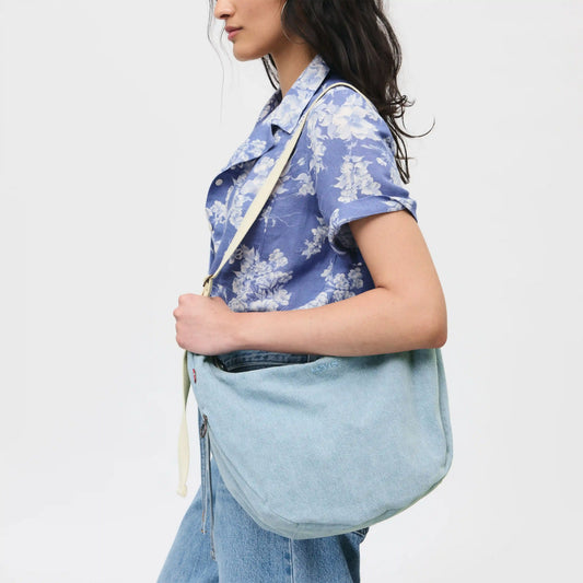 Brooklyn Medium Shoulder Bag